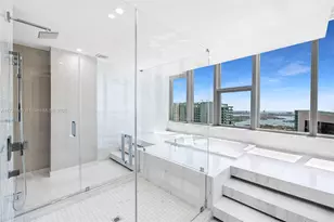 851 NE 1st Ave, Miami, FL 33132 - Photo 16