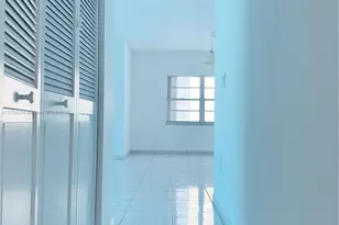 500 Bayview Dr, Sunny Isles Beach, FL 33160 - Photo 18