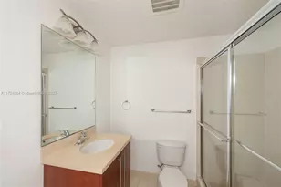 79 SW 12th St, Miami, FL 33130 - Photo 18