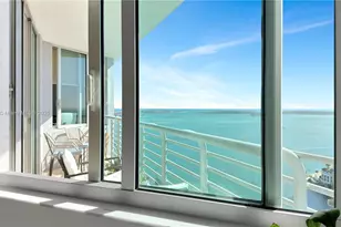 335 S Biscayne Blvd, Miami, FL 33131 - Photo 12