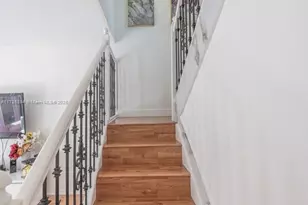 8520 NW 139th Terrace, Miami Lakes, FL 33016 - Photo 6