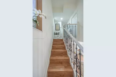 8520 NW 139th Ter #1607, Miami Lakes, FL 33016 - Photo 14
