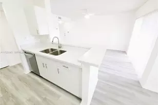 2600 S University Dr, Davie, FL 33328 - Photo 14