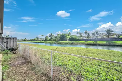 12104 SW 110th St Cir S, Miami, FL 33186 - Photo 18