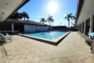 1 Balfour Rd E, Palm Beach Gardens, FL 33418 - Photo 46