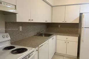 1805 Sans Souci Blvd, North Miami, FL 33181 - Photo 18