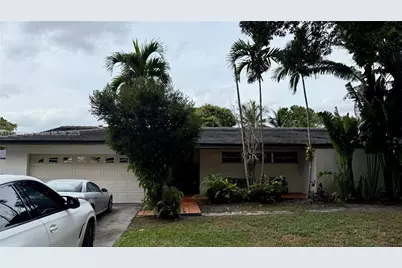 7355 Poinciana Ct, Miami Lakes, FL 33014 - Photo 1