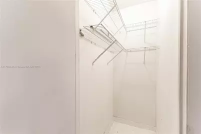 345 Ocean Dr #304, Miami Beach, FL 33139 - Photo 24