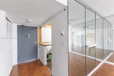 345 Ocean Dr #304, Miami Beach, FL 33139 - Photo 18