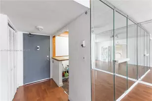 345 Ocean Dr, Miami Beach, FL 33139 - Photo 18