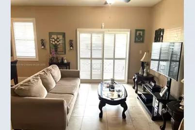 10902 NW 83rd St #112, Doral, FL 33178 - Photo 8