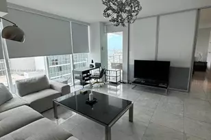 1040 Biscayne Blvd, Miami, FL 33132 - Photo 14