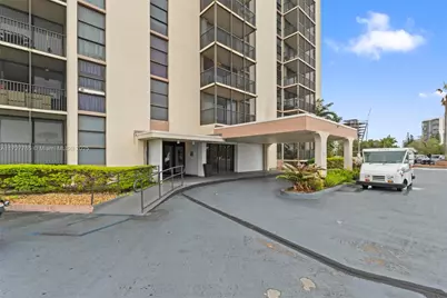 20301 W Country Club Dr #PH25, Aventura, FL 33180 - Photo 6