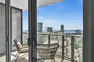 121 NE 34th St, Miami, FL 33137 - Photo 16