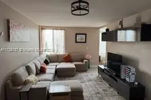 250 180th Dr, Sunny Isles Beach, FL 33160 - Photo 4