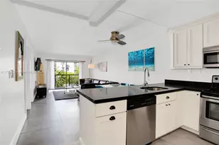 7801 Abbott Ave, Miami Beach, FL 33141 - Photo 6