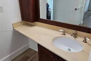 500 Bayview Dr, Sunny Isles Beach, FL 33160 - Photo 6