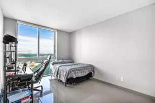 335 S Biscayne Blvd, Miami, FL 33131 - Photo 12