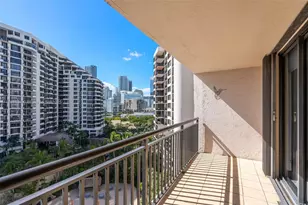 540 Brickell Key Dr, Miami, FL 33131 - Photo 18