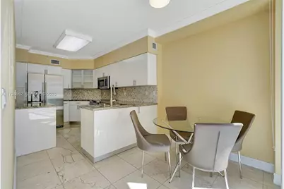 3370 Hidden Bay Dr #910, Aventura, FL 33180 - Photo 2
