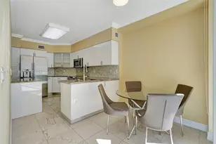 3370 Hidden Bay Dr, Aventura, FL 33180 - Photo 2