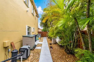 9793 NW 29th Terrace, Doral, FL 33172 - Photo 34