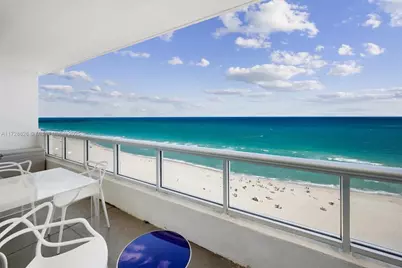 5601 Collins Ave #PH-5, Miami Beach, FL 33140 - Photo 14