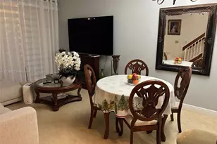 18338 NW 68th Ave, Hialeah, FL 33015 - Photo 8