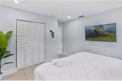 4330 SW 34th Ln, Dania Beach, FL 33312 - Photo 18