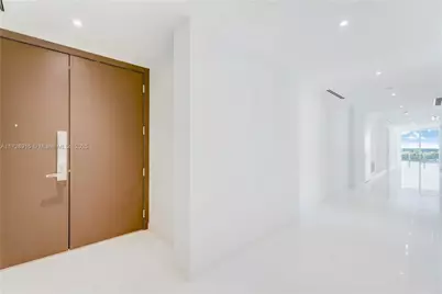 [Address not provided], Miami, FL 33131 - Photo 26