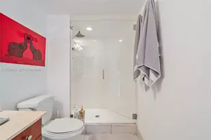 21205 Yacht Club Dr, Aventura, FL 33180 - Photo 18