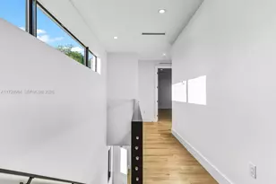 2285 SW 17th Terrace, Miami, FL 33145 - Photo 36