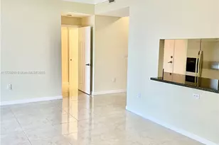 9805 NW 52nd St, Doral, FL 33178 - Photo 10