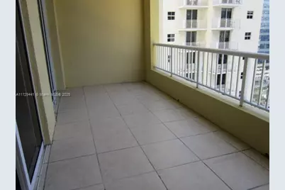 170 SE 14th St #2306, Miami, FL 33131 - Photo 28