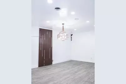 18600 NE 7th Ct, North Miami Beach, FL 33179 - Photo 52