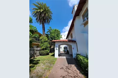 1311 15th Ter, Miami Beach, FL 33139 - Photo 10