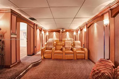 22180 Woodset Ln #0, Boca Raton, FL 33428 - Photo 24