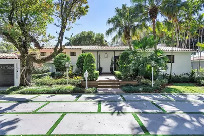 652 NE 105th St, Miami Shores, FL 33138 - Photo 4