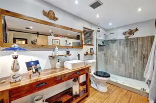 1401 NE 33rd St, Oakland Park, FL 33334 - Photo 36