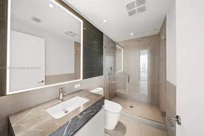 500 Alton #3101, Miami Beach, FL 33139 - Photo 14