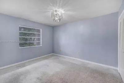 519 NW 10th Ave, Miami, FL 33136 - Photo 4