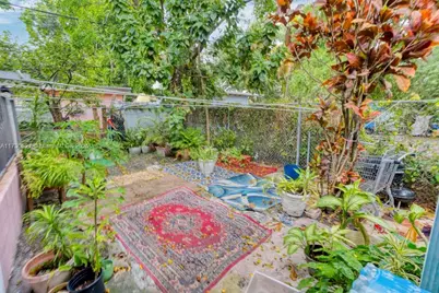 519 NW 10th Ave, Miami, FL 33136 - Photo 32