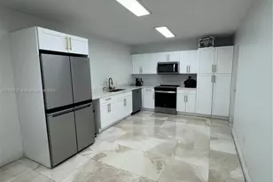 5750 Collins Ave, Miami Beach, FL 33140 - Photo 40