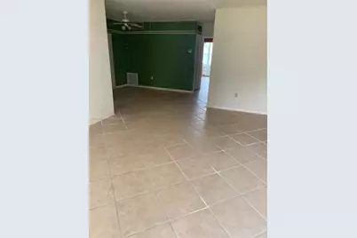 122 NE 204th St #21, Miami Gardens, FL 33179 - Photo 12