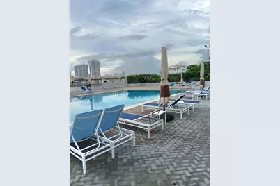 18031 Biscayne Blvd #1103, Aventura, FL 33160 - Photo 12