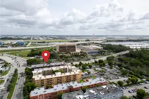605 NW 72nd Ave, Miami, FL 33126 - Photo 2