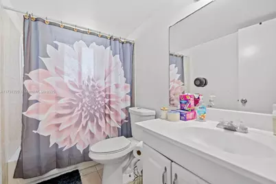 2020 NW 119th St #1122, Miami, FL 33167 - Photo 14