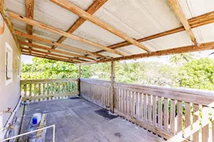 1865 NW 16th St, Miami, FL 33125 - Photo 6