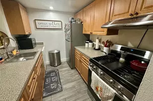 17911 NW 68th Ave, Hialeah, FL 33015 - Photo 4