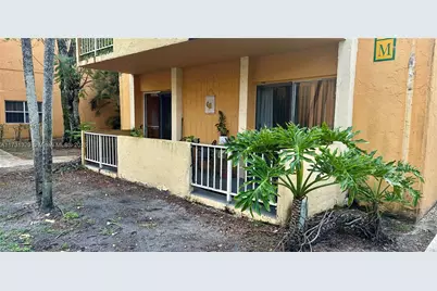 17911 NW 68th Ave #M106, Hialeah, FL 33015 - Photo 32